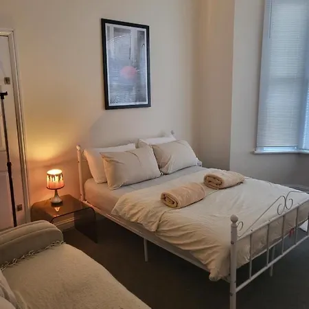 Apartament Ivona Small *
